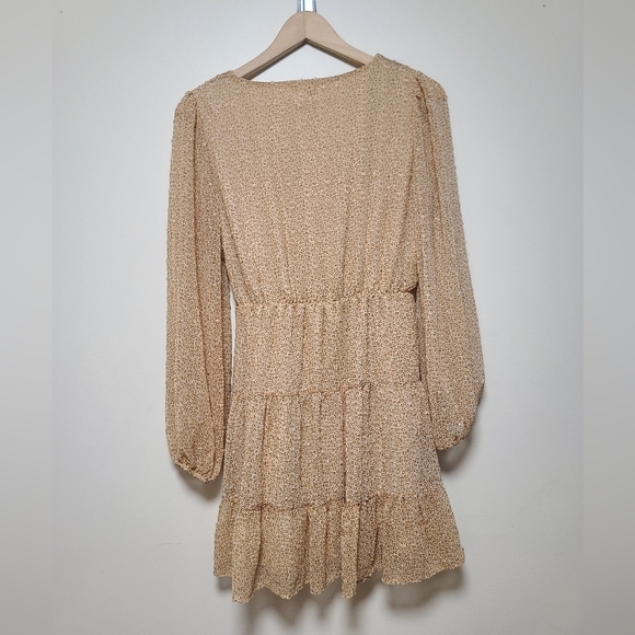 Peach Love California leapord print long sleeved dress size m - Picture 2 of 4